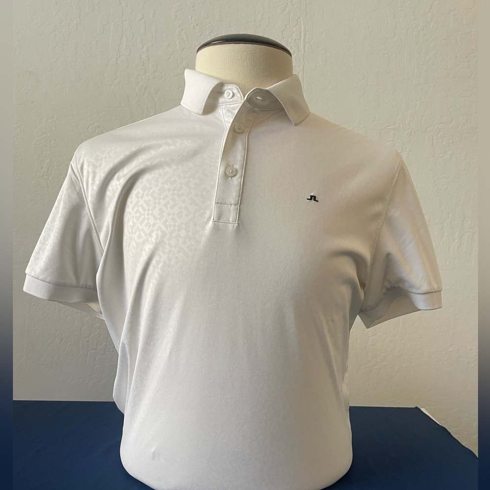 J. Lindeberg - Large Reg Fit, White with Black Accents